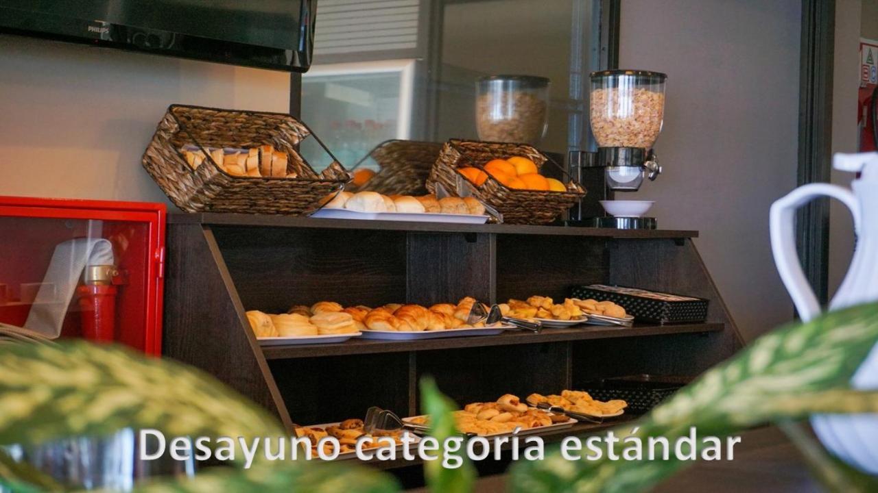 Aatrac Hotel 3*